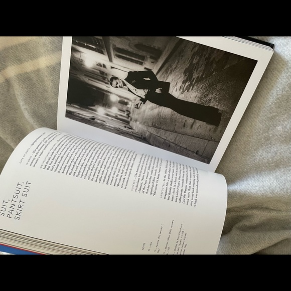 YSL Coffee Book - Picture 6 of 9